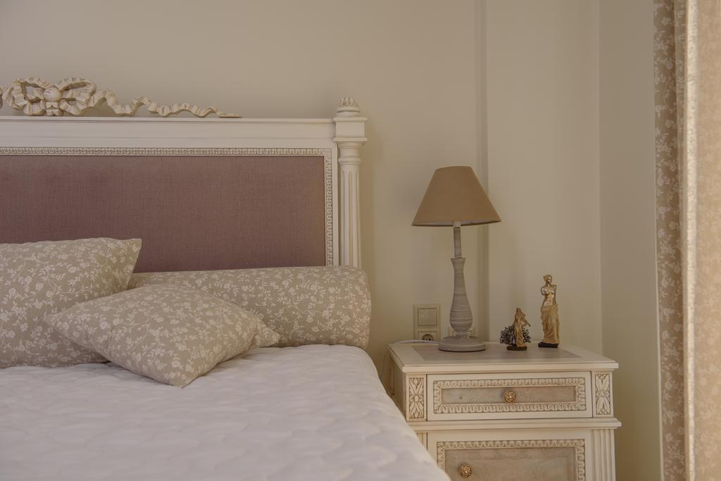 Golden Sky Villa Kamilari Ngoại thất bức ảnh