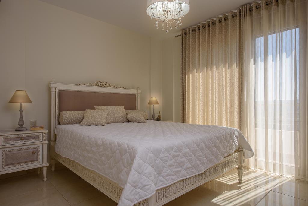 Golden Sky Villa Kamilari Ngoại thất bức ảnh